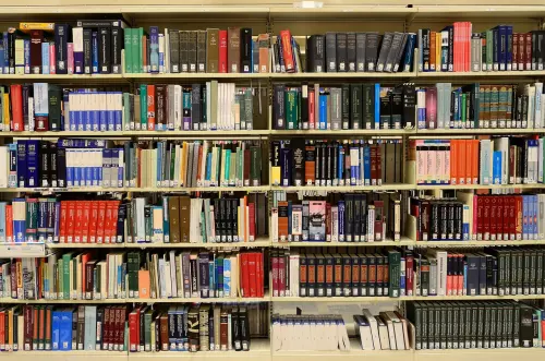 Via libera alla rinascita della Biblioteca Raffaello: cultura, giovani e sostenibilità al centro del progetto