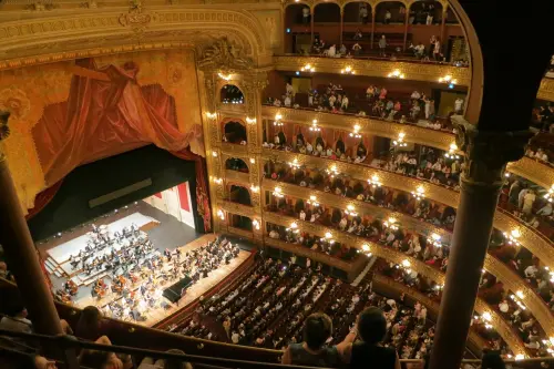 La solitudine in due stanze: Janáček e Poulenc in scena a Roma