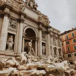 Fontana di Trevi: storia e leggenda della fontana più famosa