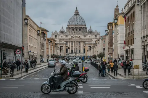 Roma si prepara al Giubileo dei catechisti: eventi e mobilità