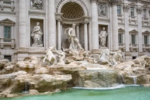 Roma Capitale cambia le tariffe: musei civici gratis ai residenti, nuovi ticket per turisti e Fontana di Trevi a 2 euro