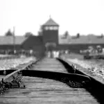 Olocausto, 132 studenti romani in viaggio della memoria ad Auschwitz-Birkenau