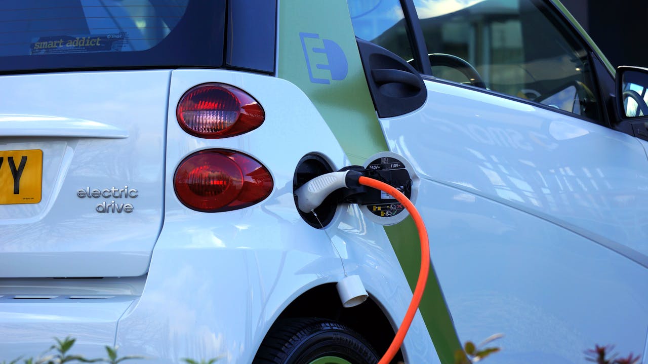 ZTL Roma 2026, stop alla gratuità per le auto elettriche: cosa cambia davvero per imprese e lavoratori
