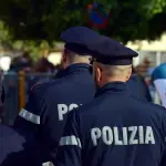 Tormarancia, uomo salvato in extremis: decisivo l’intervento di due agenti della Polizia di Stato