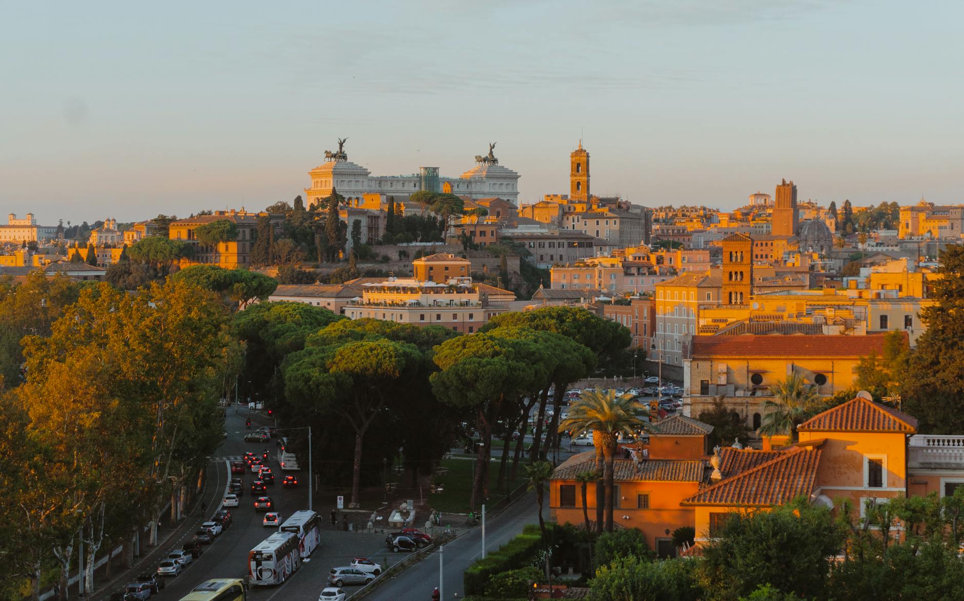 Monte Testaccio, la collina di cocci che racconta la Roma imperiale