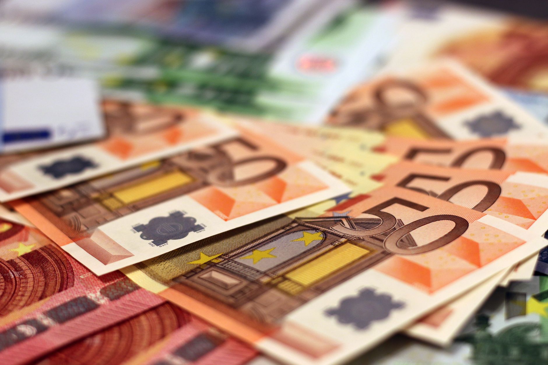 Lazio, 3,1 milioni agli enti locali per strade e opere pubbliche