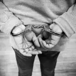 Roma, furti e rapine in più quartieri: cinque arresti della Polizia